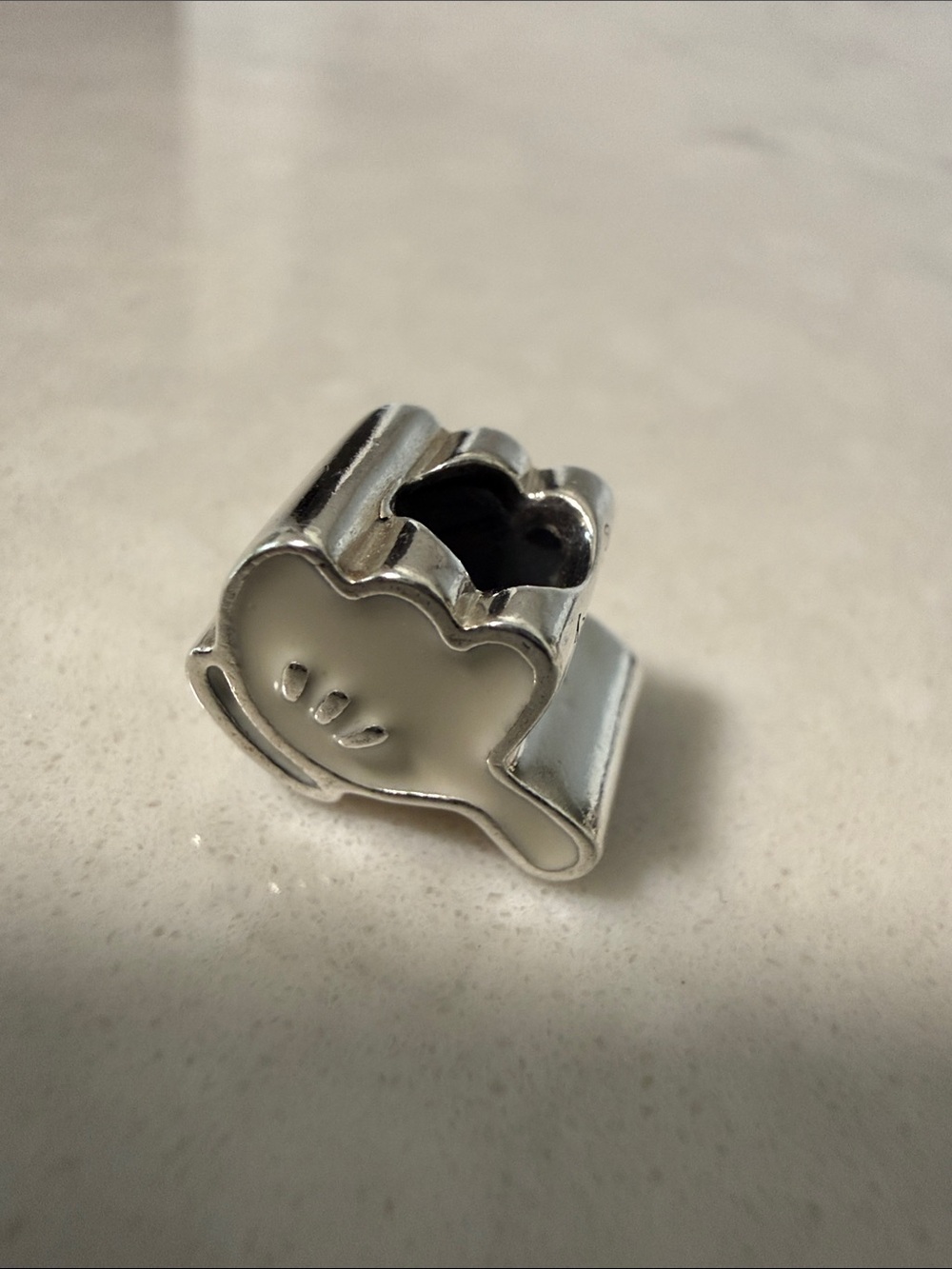 Authentic Pandora Sterling Silver White Enamel Mickey Mouse Glove Charm - Picture 4 of 4